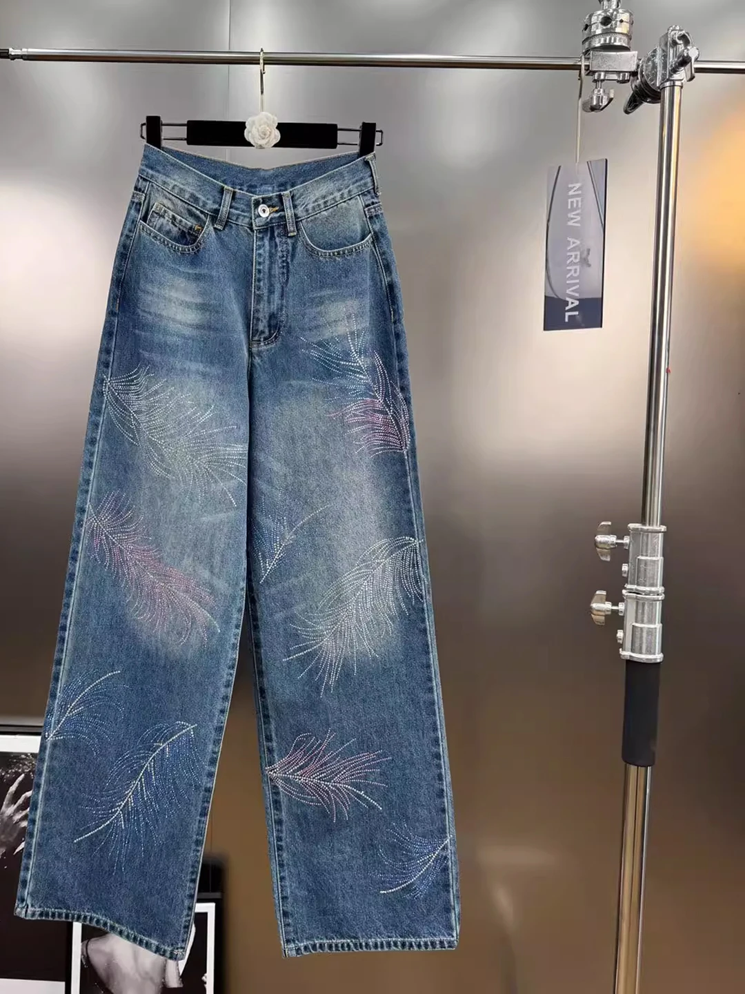 

Heavy Embellished Feather Denim Jeans Women's Loose Straight Leg Wide Leg Casual High Waist Zipper Closure Blue Jeans