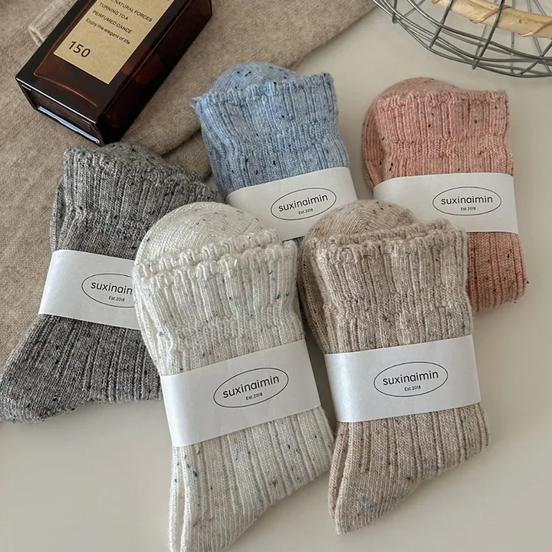 Winter Warm Women Socks Wool Thicken Solid Color Socks Retro Middle Tube Merino Wool Girls Socks Against Cold Snow Terry Sox