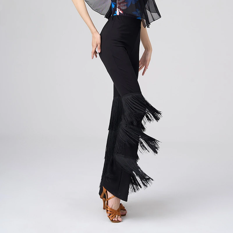 سراويل الرقص اللاتينية النسائية هامش قاعة الرقص شرابة التانغو السالسا ملابس الرقص ممارسة الأداء السراويل شرابة السراويل الرقص اللاتينية