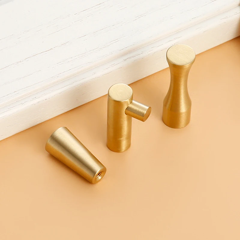Simple Nordic Brass Wall Hooks, Decorative Row Clothes Hanging Hooks for Bathroom Kitchen Hallway Indoor Use