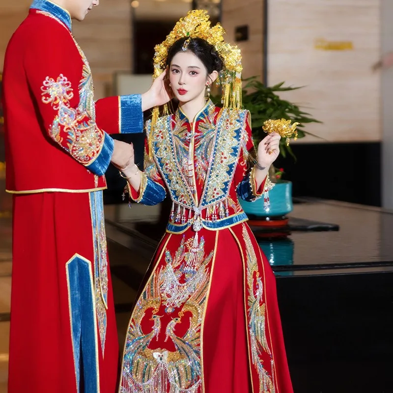 

Новое роскошное свадебное платье в китайском стиле с элегантной короной дракона и феникса красного цвета.