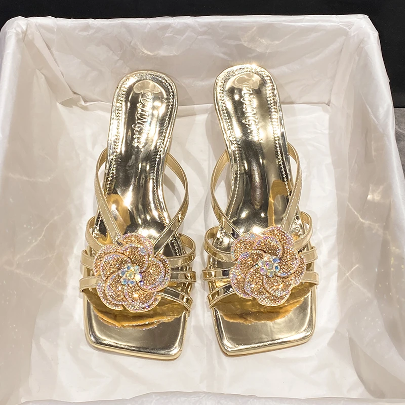 Beautiful High-heeled Sandals and Slippers for Women in Summer 2025 New Fashion with Skirt Rhinestone Open Toe Square Block Heel