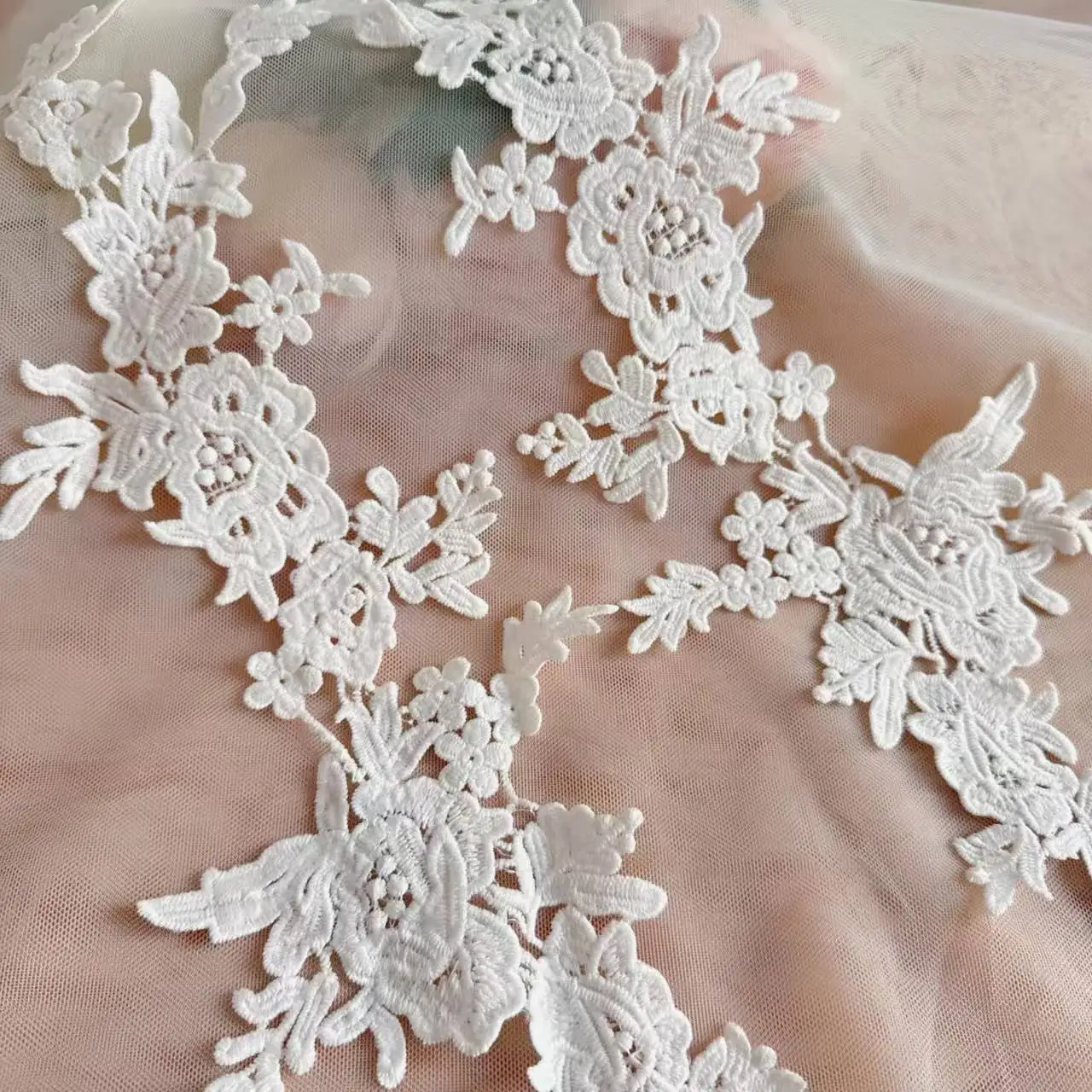 Wasserlösliche Spiegelblumen, Hochzeitskleider, Kinderkleidung, DIY-Nähzubehör für Zuhause, Stickerei-Spitzenapplikationen