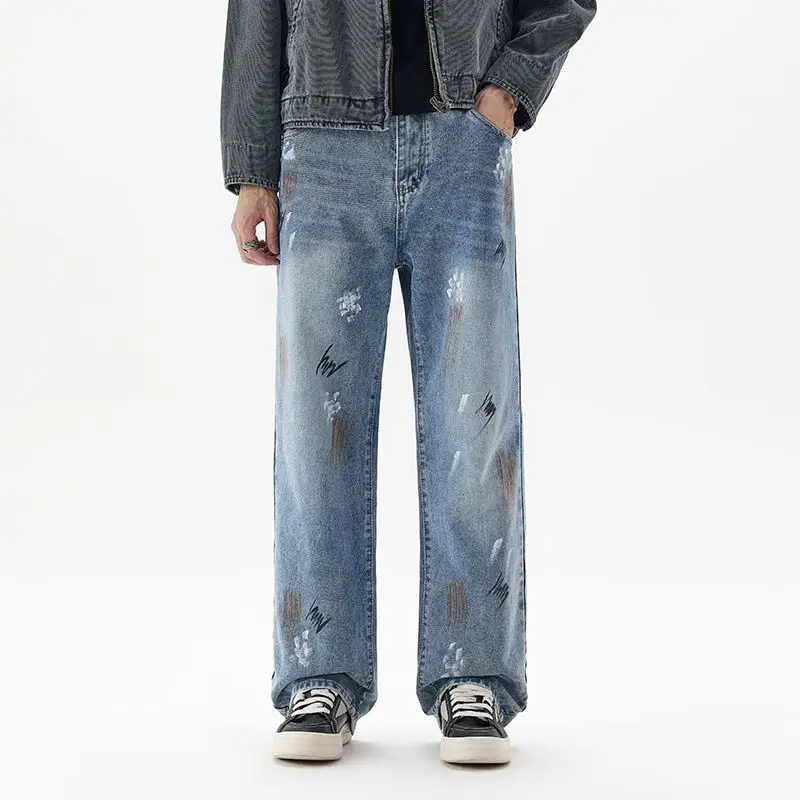 กางเกงยีนส์วินเทจลายไล่สีวาดด้วยมือ แฟชั่นเรียบง่ายทรงหลวม กางเกงขายาวทรงตรงขากว้างสำหรับผู้ชาย เหมาะสำหรับฤดูใบไม้ร่วงและฤดูหนาว