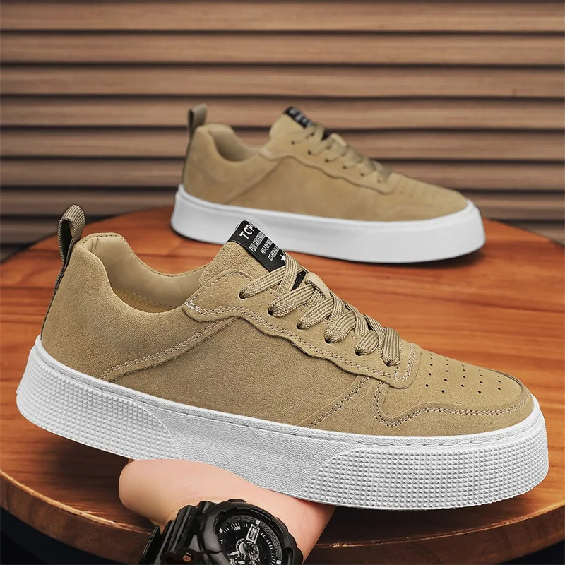 

2025 Trendy Men's Shoes Canvas Shoe Comfortable Soft Man Sneakers Outdoor Non Slip Lightweight Flat Shoes for Men Canvas Sneaker