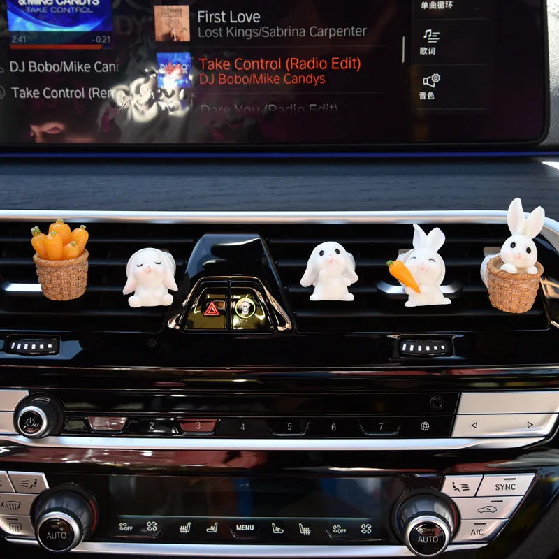 Cute Rabbit Bow Creative Car Air Freshener Clip Fragrance Outlet Vent Ornaments Auto Decoration Interior Women Accessories