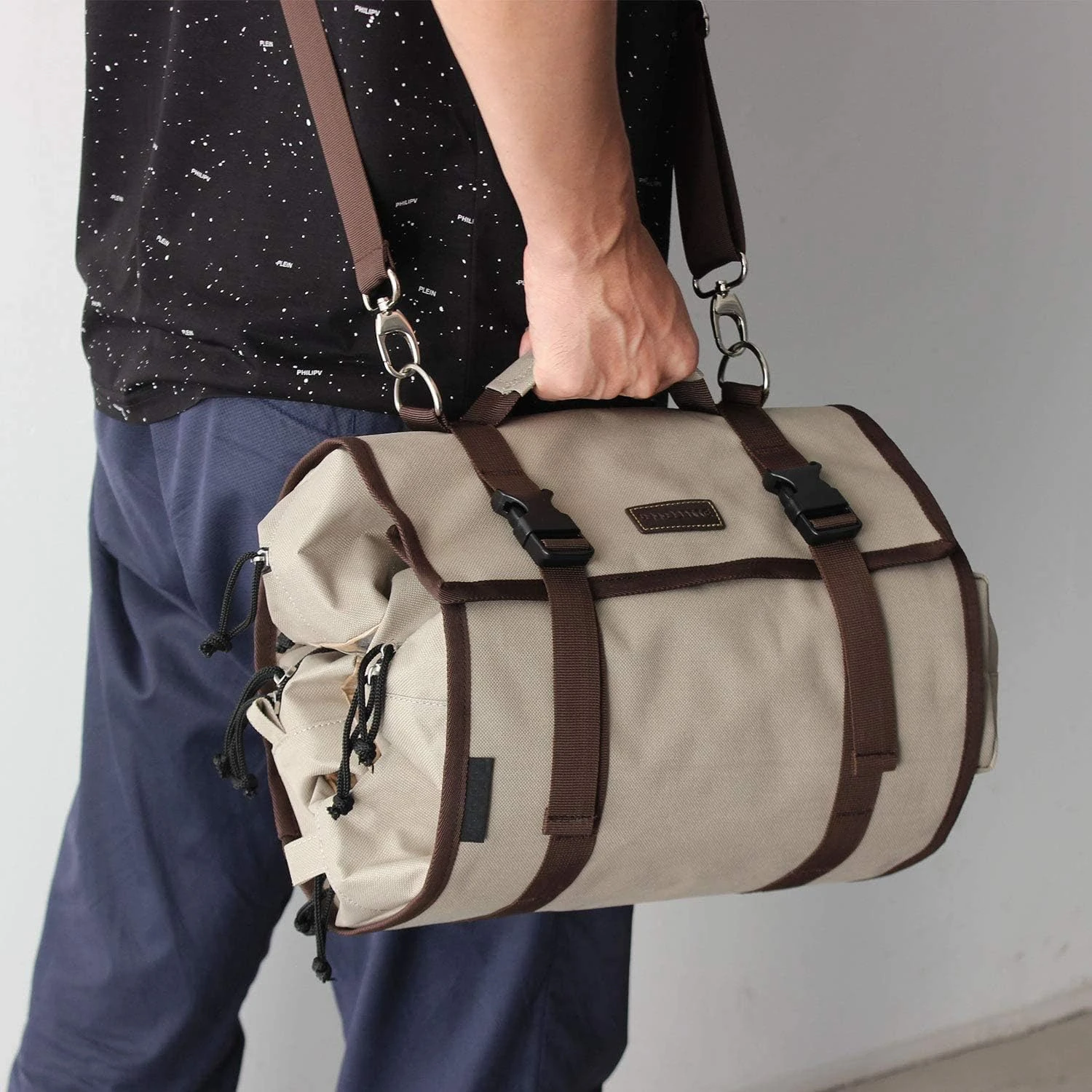 Convenient, Adjustable Large Tool Organizer Roll Up Pouch Bag with Zipper - Carrier Bag for Wrenches - Includes 4 Handy Small To