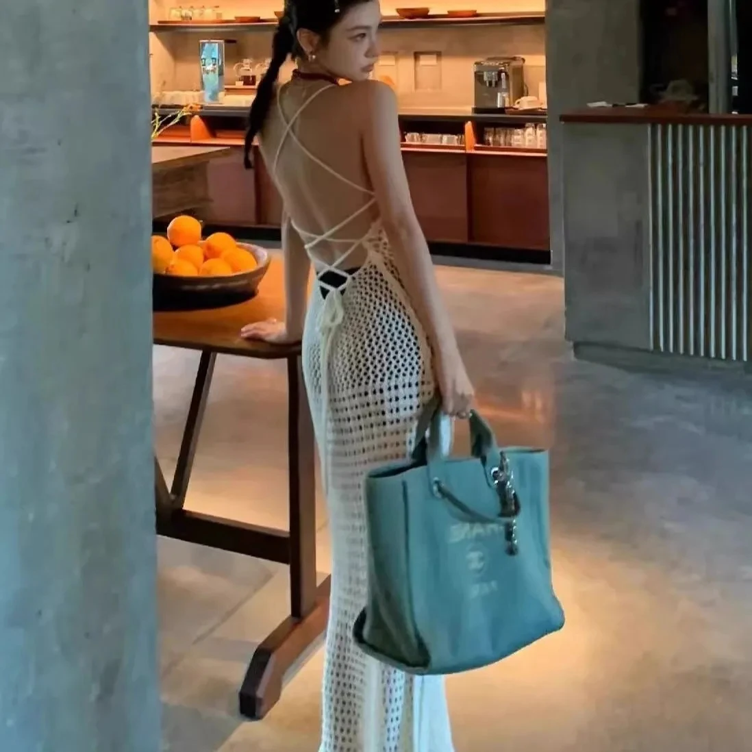 セクシーなニットカットアウトタッセルスパゲッティストラップボディコンビーチマキシドレス夏の女性のホリデークラブパーティー衣装水着カバーアップ