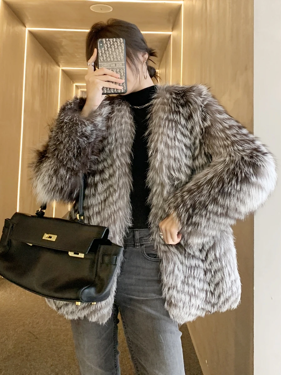 

Furyoume 2024 Winter Knitted Real Silver Fox Fur Coat Fashion Natural Fur Jacket Striped Style Outfit Female Fox Fur Outerwear