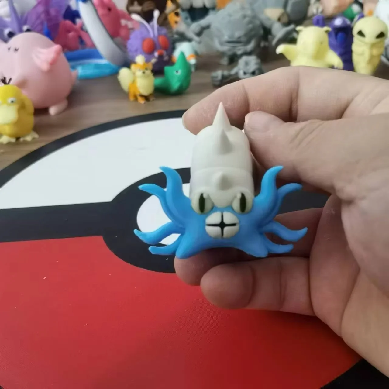 Hot Anime Omastar Omanyte Figures Poliwhirl Poliwrath Proportion World 1:20 Diy 3D Printing Cartoon Desktop Model Kids Toys Gift