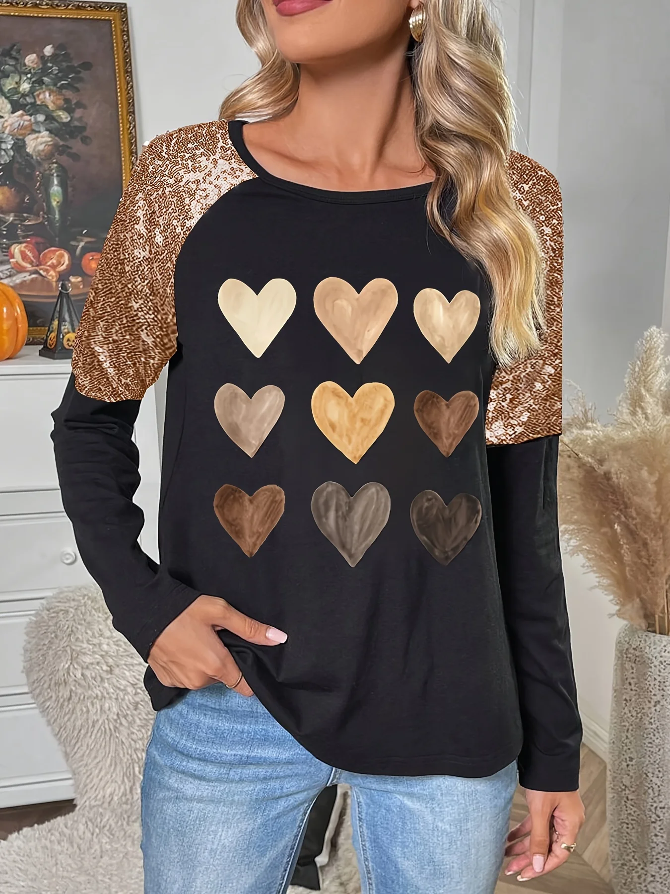 

Plus size women's love casual and elegant long-sleeved pullover T-shirt-knit round neck top suitable for spring and autumn