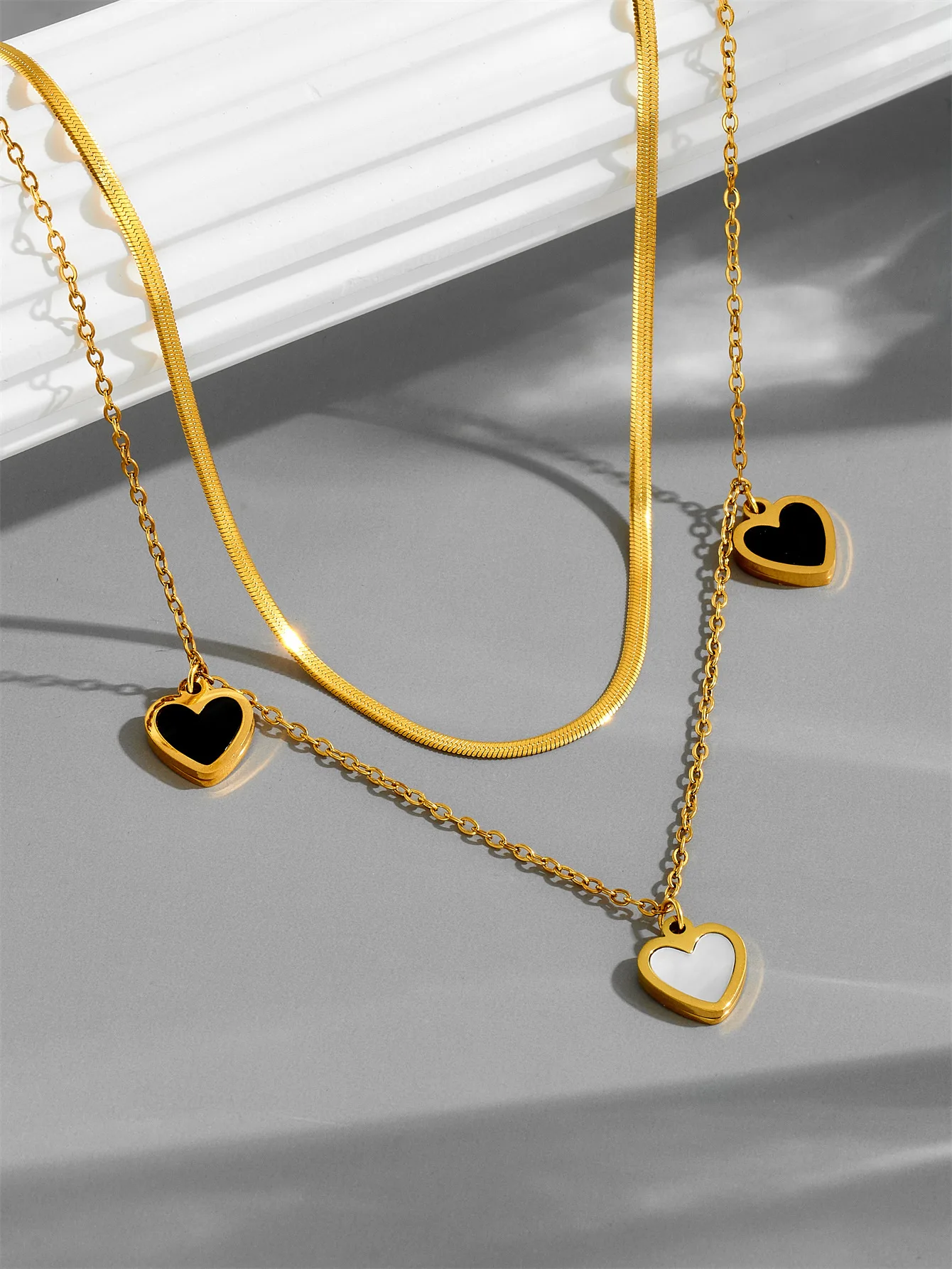 

Women Double-Layer Black And White Heart Titanium Steel Necklace Peach Heart Bracelet for Birthday Gifts. Party Gifts