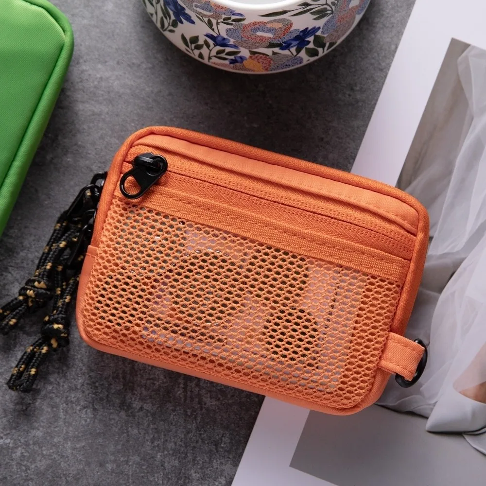 

Мини-кошелек унисекс для путешествий из нейлонового кирпича с застежкой-молнией золотого цвета и отделениями для карт/монет — компактный держатель для денег