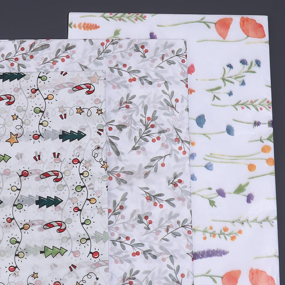 10Sheets Christmas Holly Berry Pattern Gift Wrapping Tissue Paper For Christmas Gift Flower Bouquet Jewelry Packaging Decoration