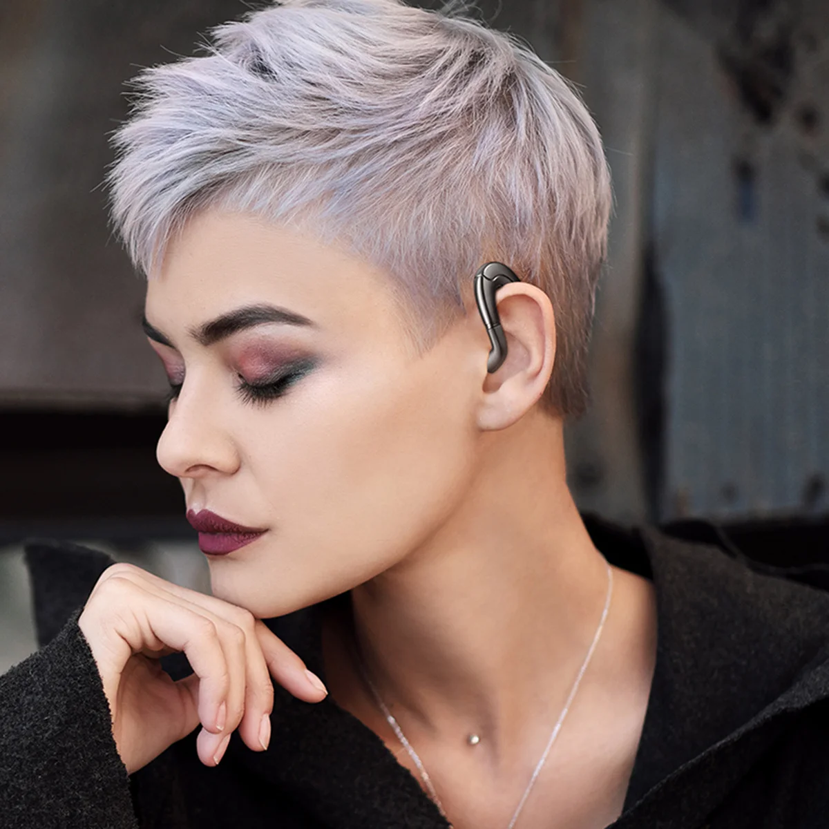 

Waterproof Earbuds Bone Conduction Wireless Earphones For Sports Running Driving Ipx5 Sweatproof Lightweight Hanging