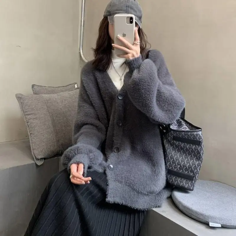 Cardigan Sweater Women V-neck Long Sleeve Top Solid Lazy Wind Soft Simple Warm Coat Vintage Single Breasted Knitwear Sweater