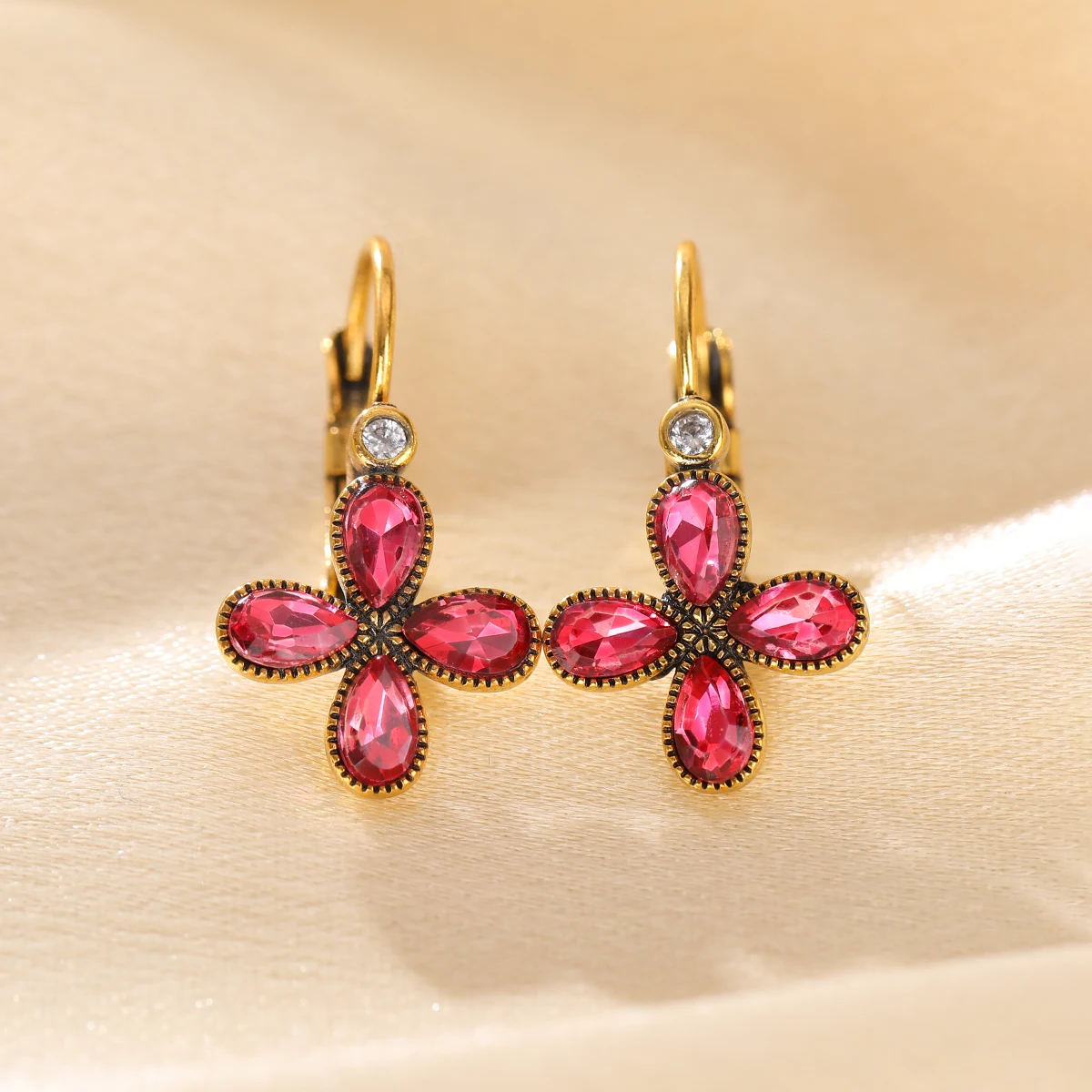 Retro Style Flower-shaped Synthetic Gemstone Earrings Copper Women's Jewelry Earrings, For Daily And Date