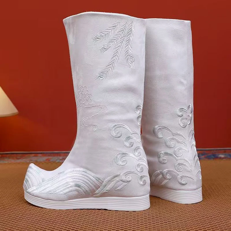 Damskie buty Hanfu w stylu retro, antycznym, chińskim, z haftem, na podwyższanej podeszwie, vintage, biało-czarne, jesienno-zimowe.