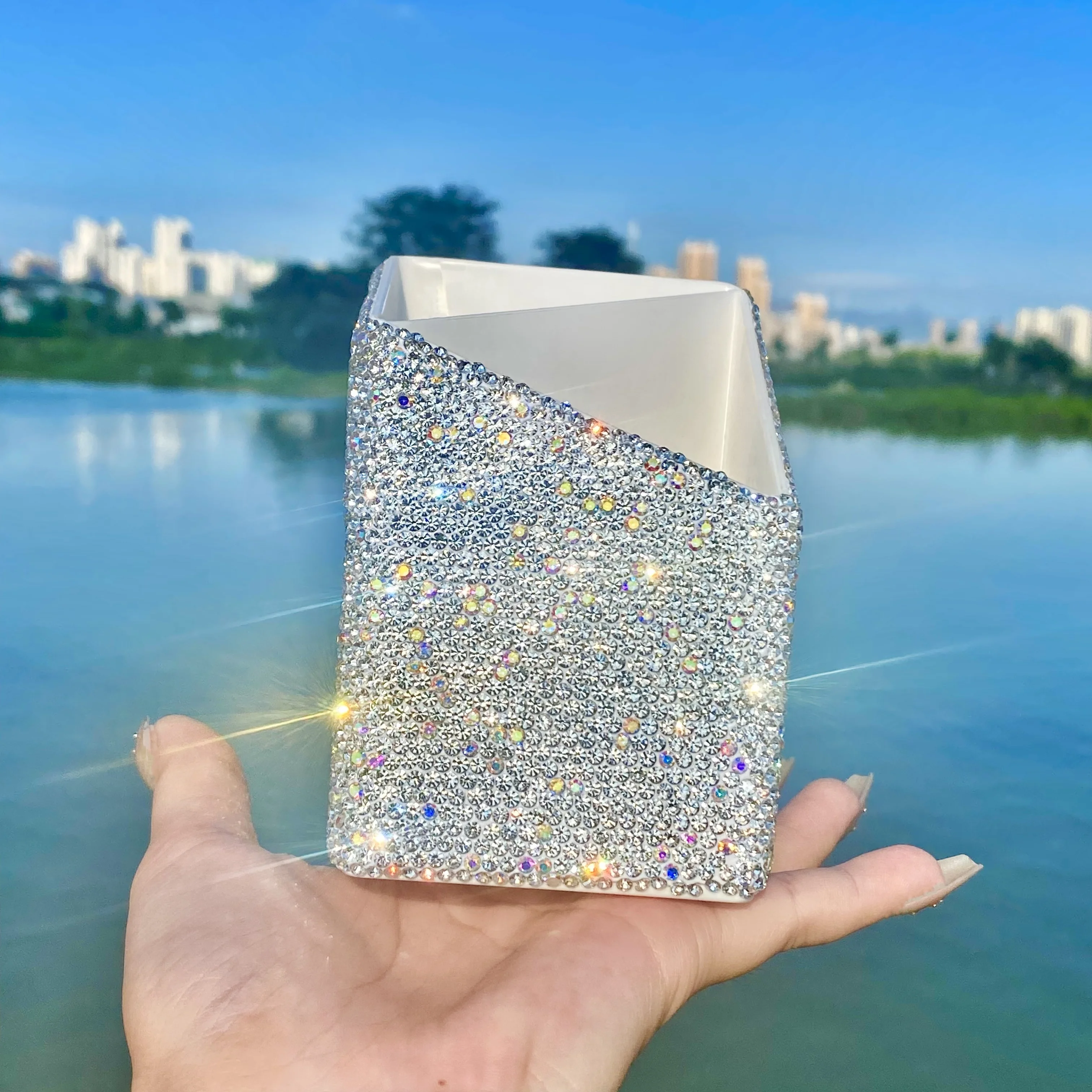 Luxurious Square Pen Holder wi - Luxury Skincare Containers recension och pris