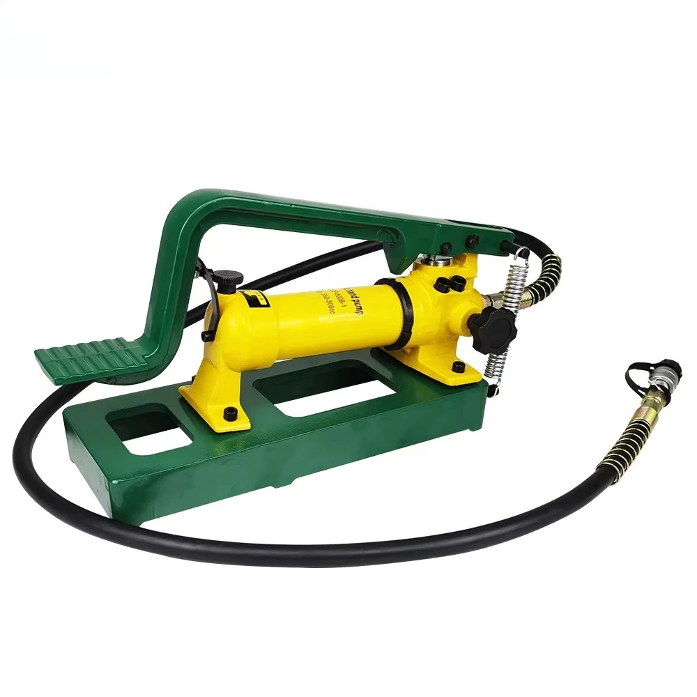 Portable Hydraulic Foot Pump 700bar High Pressure Metal Construction for Industrial Oil Transfer OEM Support