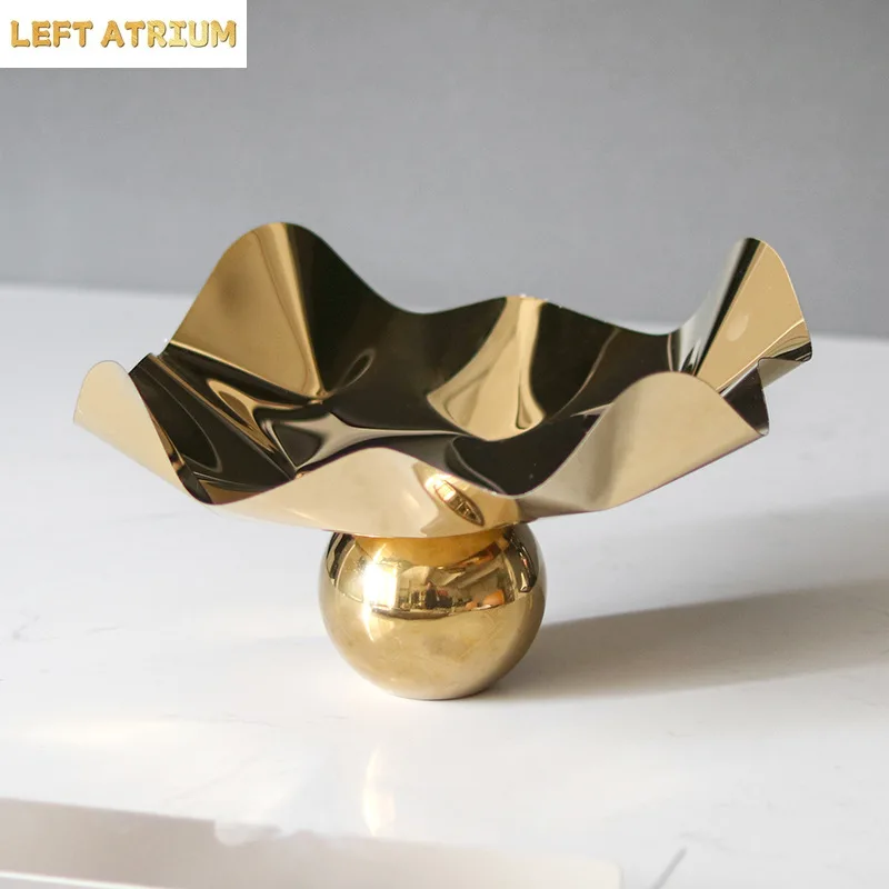 Gold Metal Fruit Plate High Foot Decorative Plates Salad Bowl Irregular Dessert Plates Jewelry Tray Dim Sum Dish Pastry Plate