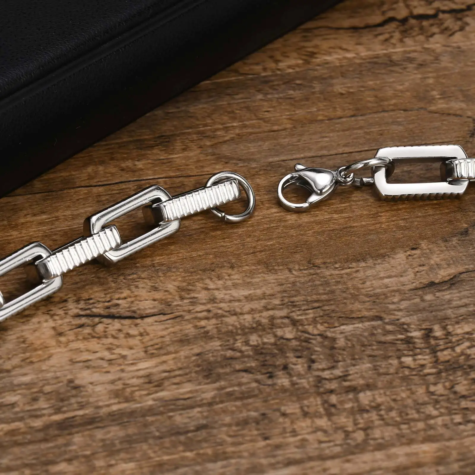 Vnox Chunky Stainless Steel Handmade Link Chain Bracelets, Never Fade Stainless Steel Round Byzantine Links Wristband