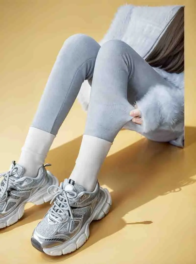 เลกกิ้งสีดำไร้ตะเข็บสำหรับผู้หญิง สไตล์อเมริกัน กระชับหน้าท้อง ทรงบูทเลก สตรีทแฟชั่น เสื้อผ้าแนวสปอร์ต สีแดง ทรงตรง ไซส์เล็ก สีสันหลากหลาย ทรงไมโครฮอร์น