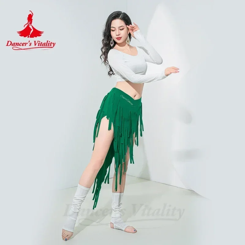 Costume di danza del ventre per le donne inverno maniche lunghe Top e gonna corta con frange abbigliamento da allenamento abbigliamento da danza del ventre orientale da ragazza