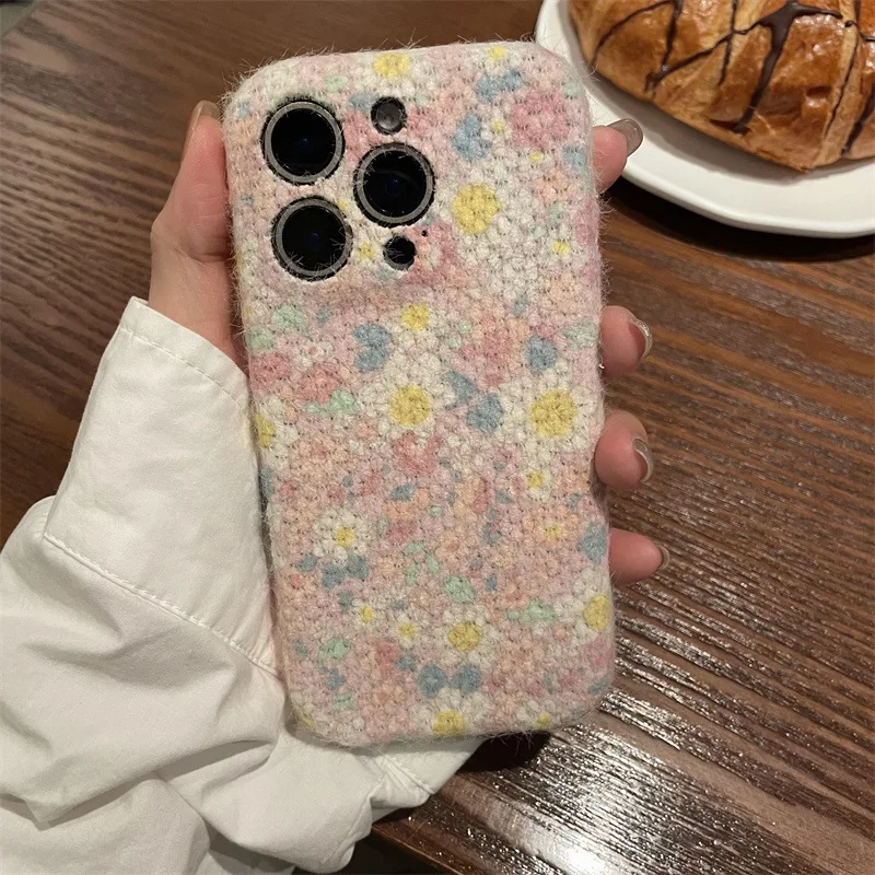 Colorful Floral Plush Fabric Suitable For Apple 16 Promax Phone Case Iphone Cute Broken Flower Handicraft Mobile Phone Case