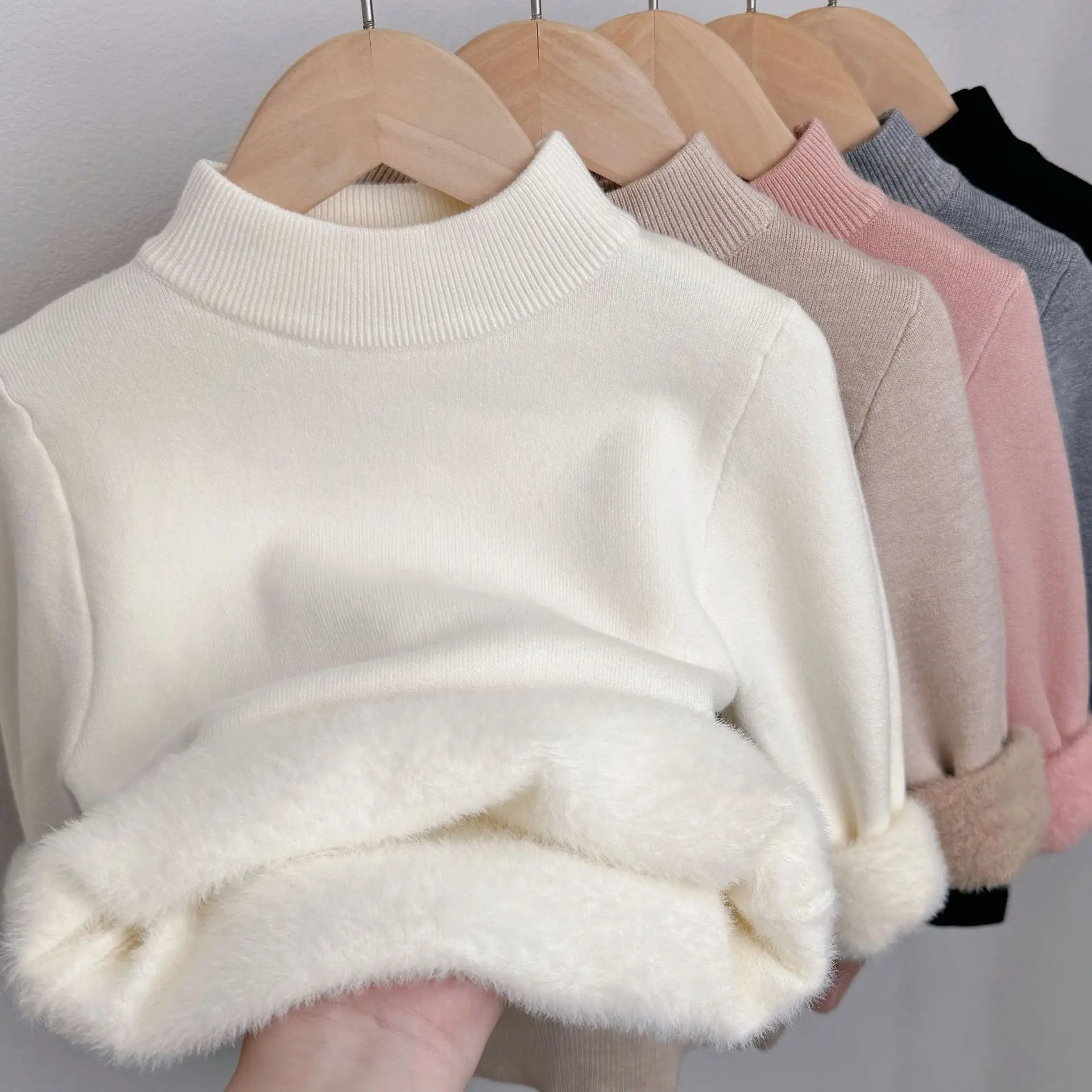 

Новая коллекция осень-зима 2026: Утепленная куртка для девочек и утолщенная зимняя теплая одежда для мальчиков, базовый вязаный свитер