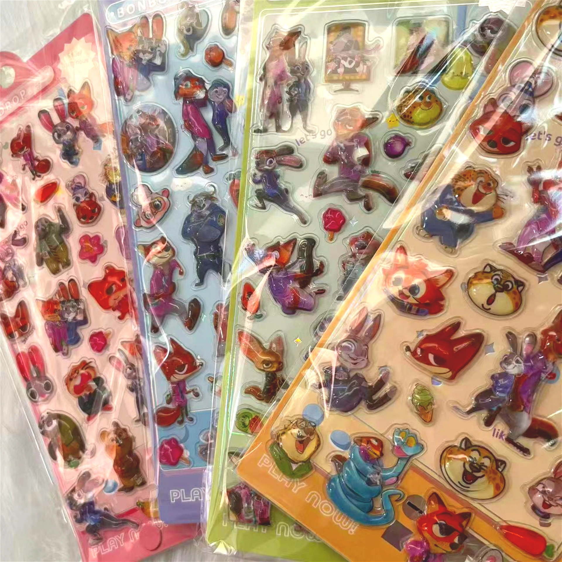 Zootopia Adesivi in cristallo stereoscopico con cartoni animati 3D in rilievo - Adesivi decorativi per cancelleria per bambini