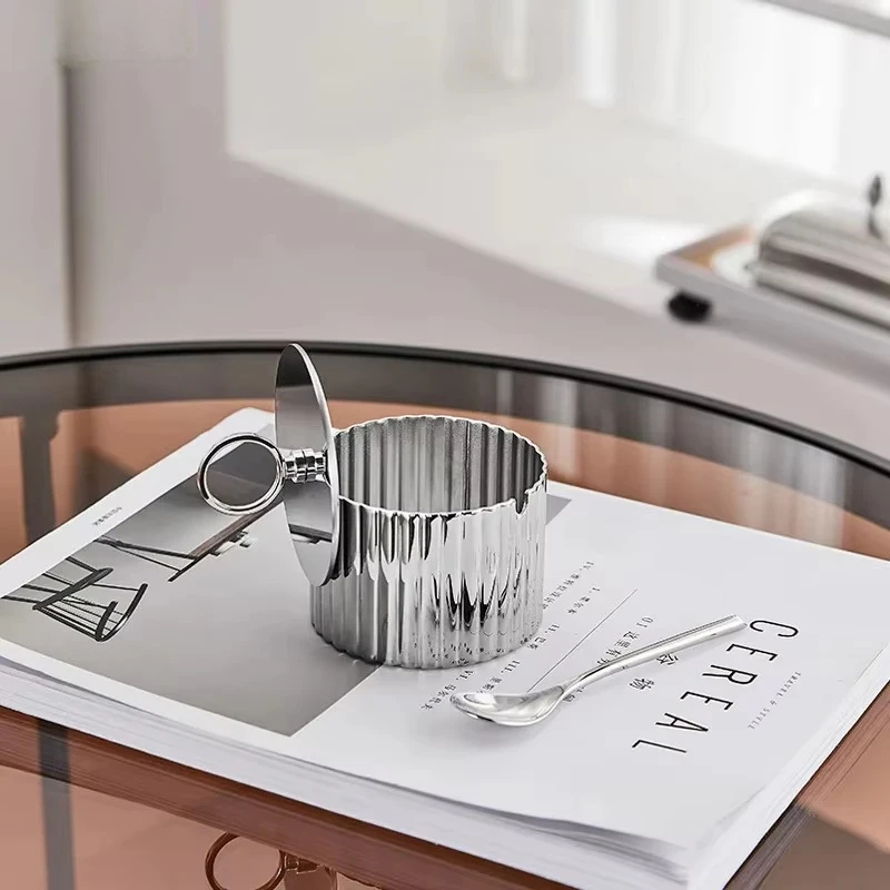 304 Stainless Steel Light Luxury Sugar Jar, Nordic Style High Value Kitchen Storage Seasoning Box Spice Bottle