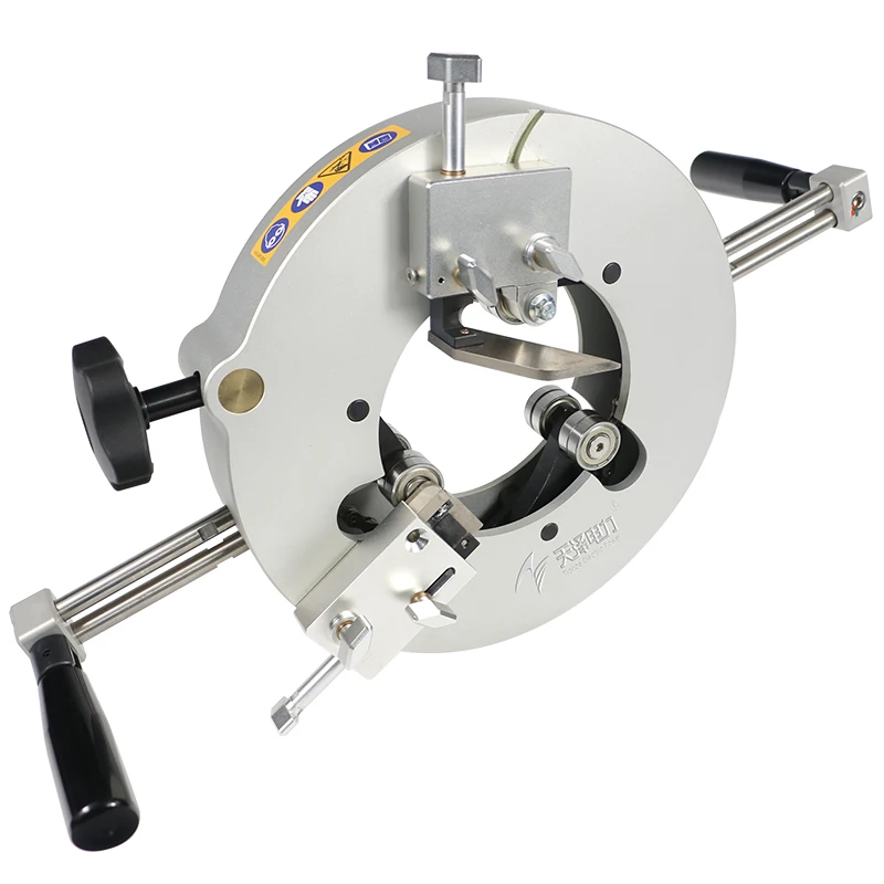 

SH130 Manual medium voltage cable stripping tool