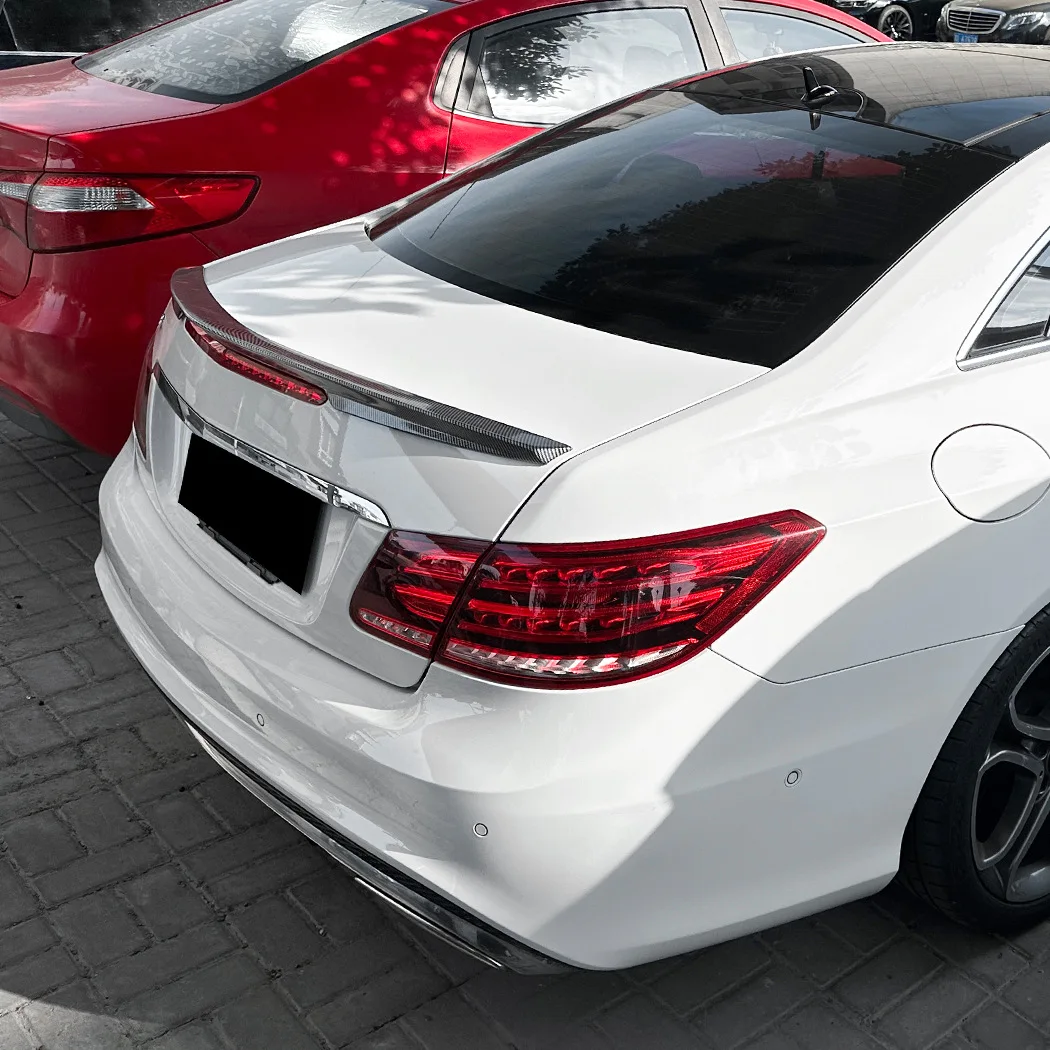For Mercedes Benz E-Class W207 C207 2Door Coupe 2009-2016 Glossy black Rear Trunk Lid Boot Ducktail Lip Car Spoiler Wings