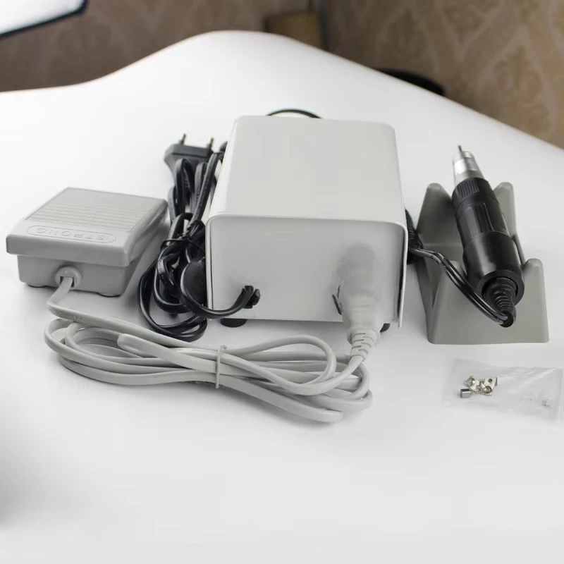 100 V/240 V Micro M…