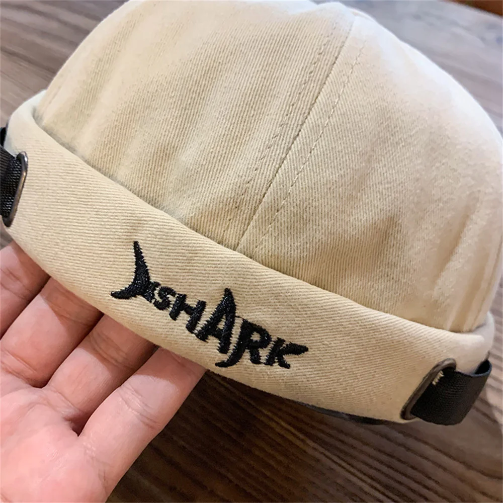 Brimless Hats Fashion Shark Shaped Letter Embroidery for Men's Women's Cotton Beanies Street Wear Melon Caps Skullies Y2K Beanie