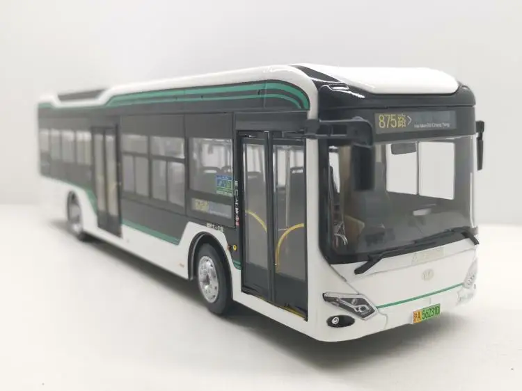 Shanghai Vientiane Jiushi Pudong bus No. 875 No. 980 White King Kong model toy 1:43