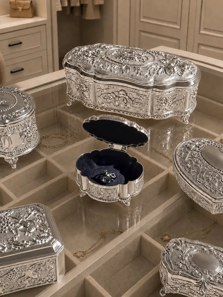 LIVETAI European Silver-Plated Jewelry Box Vintage Rose Pattern Ring Earring Organizer Gift for Women Home Decor