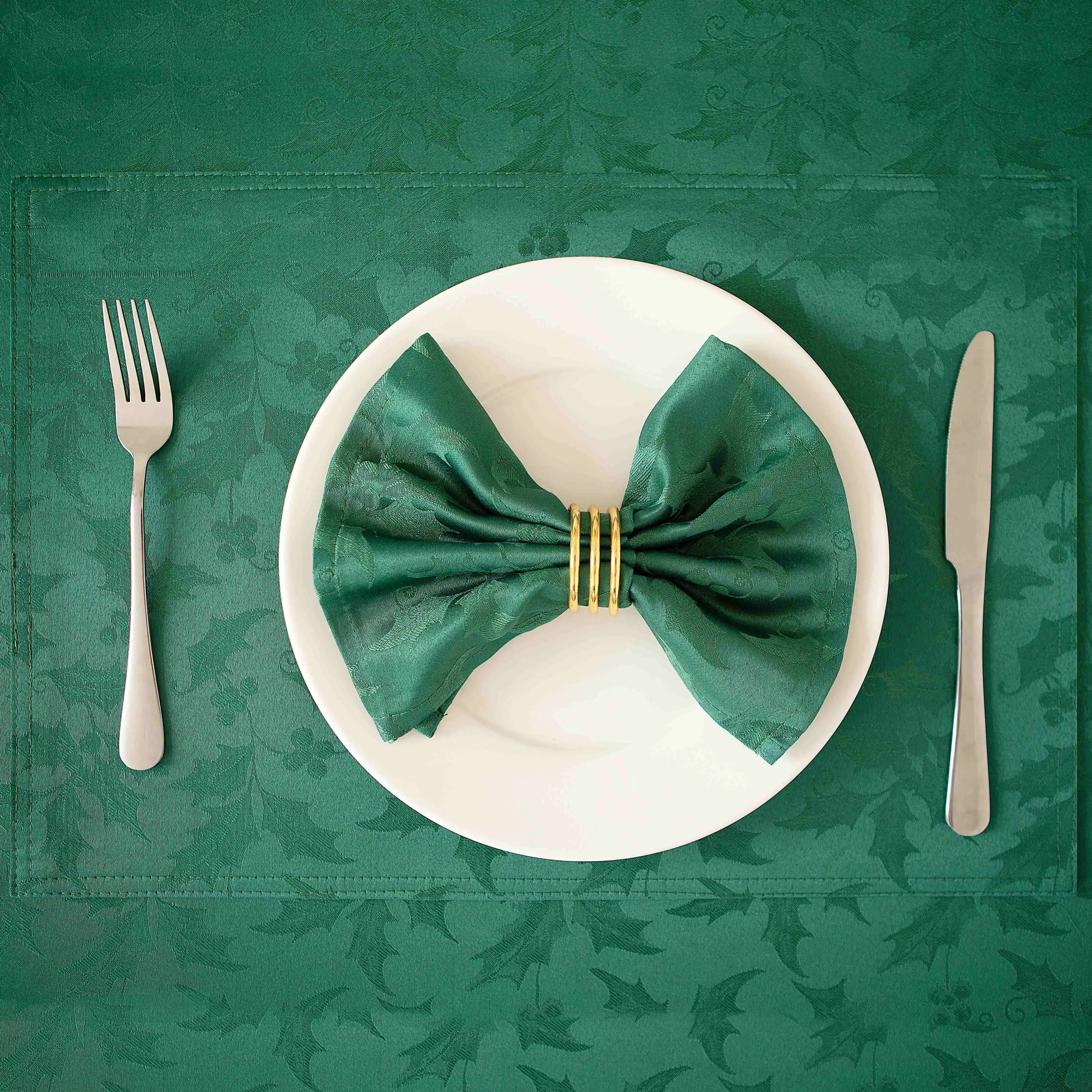 1pc Christmas decoration, green holly berry tablecloth, for use with restaurant tableclothxzj