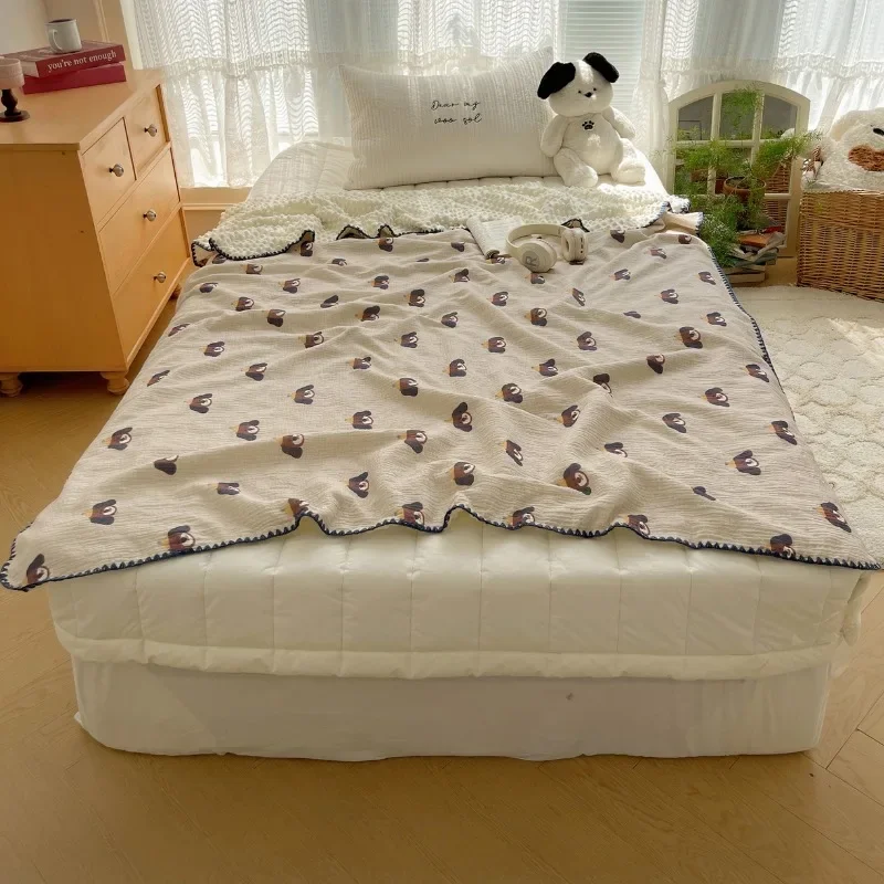 2025 new cotton crepe yarn baby velvet pure cotton sofa blanket nap blanket air conditioner quilt Xia Liang quilt office blanket