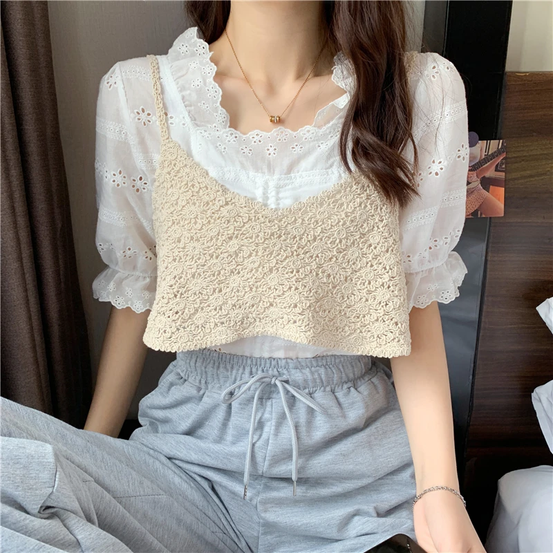 

Women's Short V-Neck Hollow out Strap Vest Summer Hong Kong Style Retro Loose Slimming Layering Jacket Top Outerwear