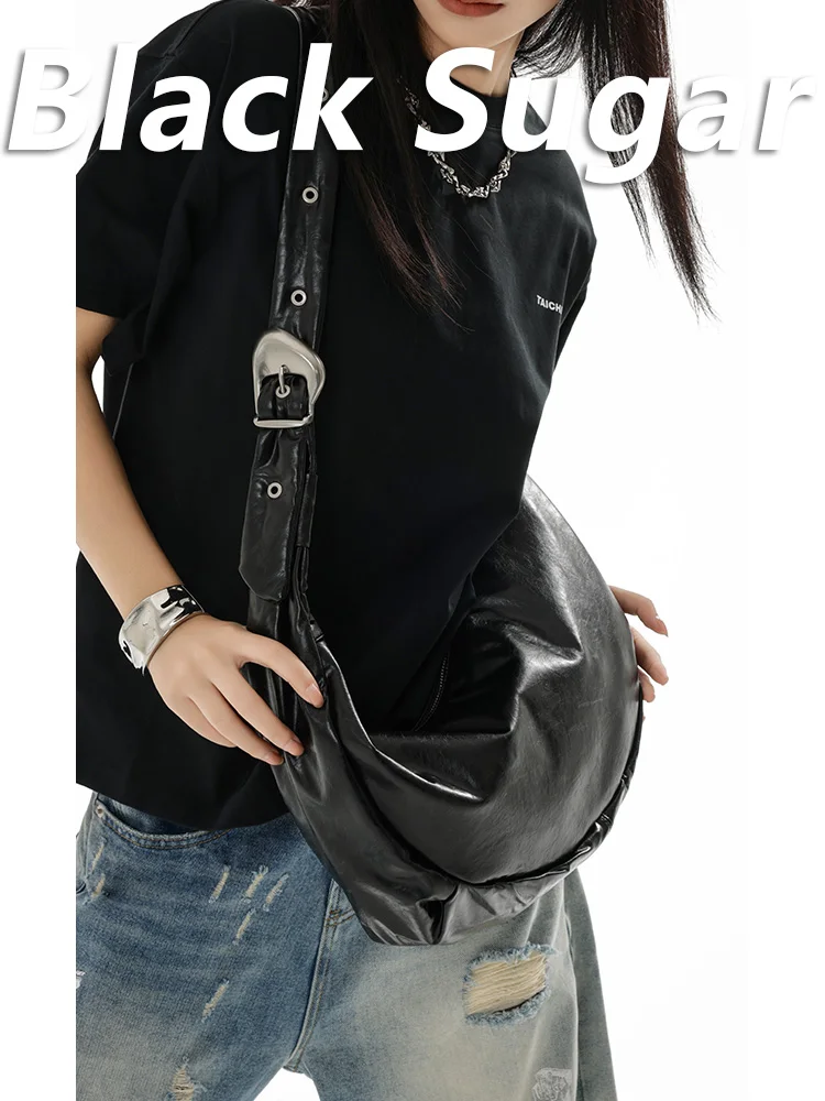 Borsa a tracolla vintage di grande capacità Y2k moda semplice da donna 2025 nuova borsa a tracolla Hobo nera morbida alla moda estiva