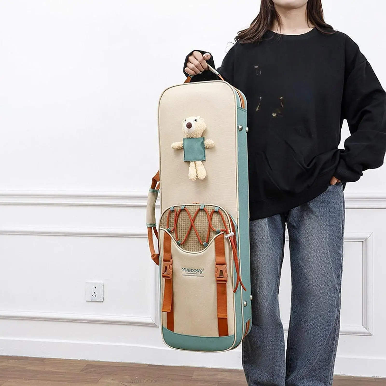 

4/4 Full Size Violin Case Stylish Trendy Professional with Carry Handle Violin Box Lightweight Practical Backpack Violin Bag