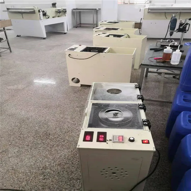 Precious metal recycling machine, cash register equipment, electrolytic machine