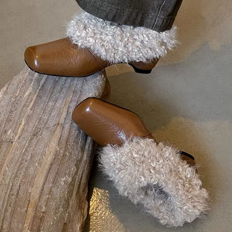 الفراء ساحة تو أحذية نسائية موضة أحذية بكعب دافئ 2025 فستان جديد الشتاء الثلوج الأحذية مصمم الأحذية الفاخرة دي Mujer Zapatos #1
