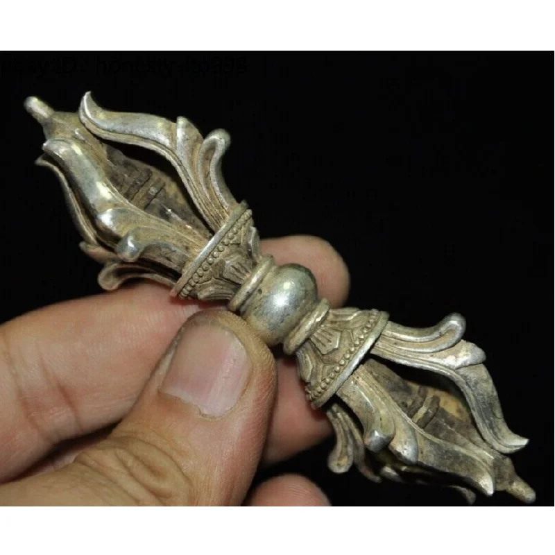 

Old Tibet Tibetan silver Phurpa Dorje Phurpa Pestle Vajra Talismans FaQi Statue