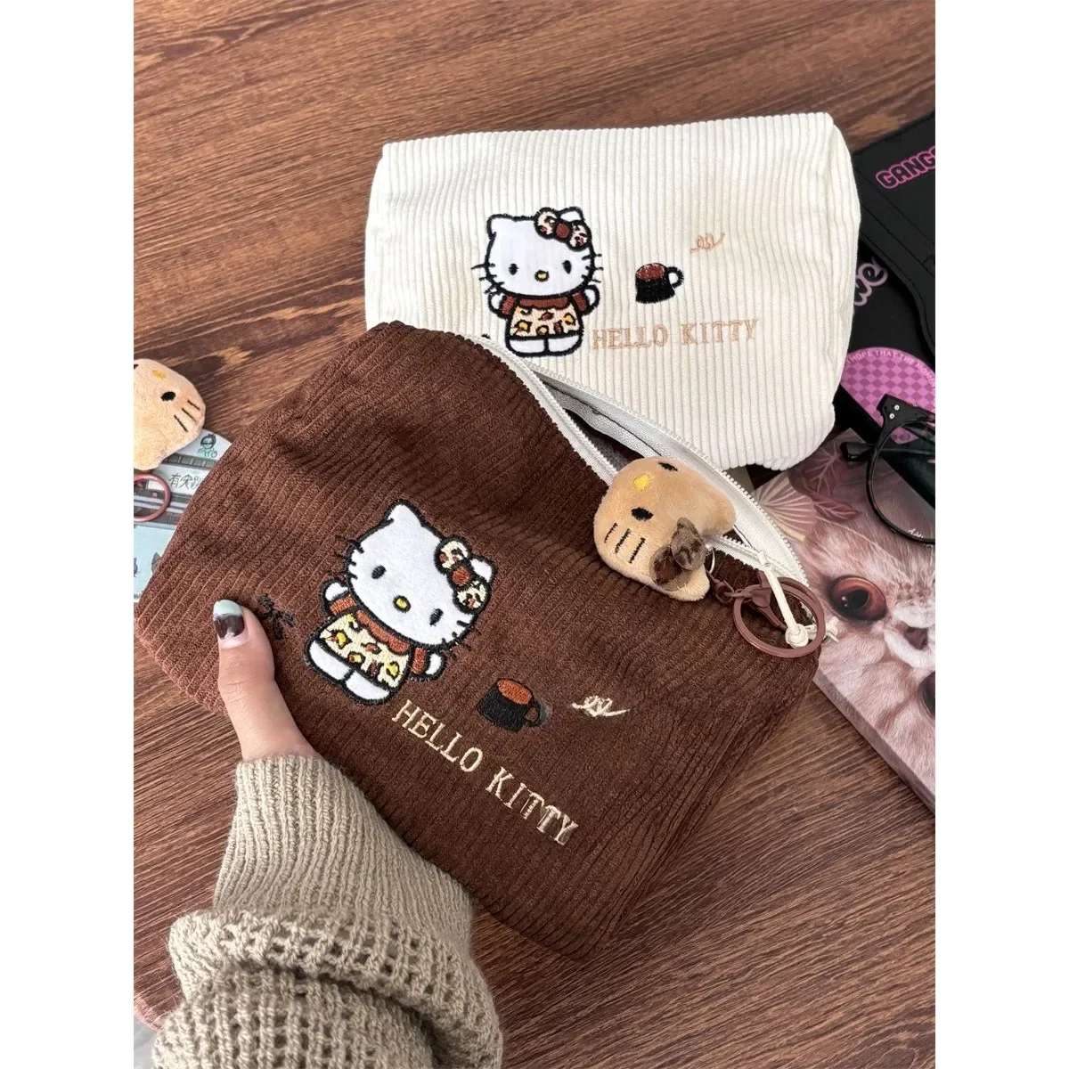 2024 New Hello Kitty Cosmetic Bag MINISO Corduroy Handbag Portable Storage Toiletry Makeup Bag