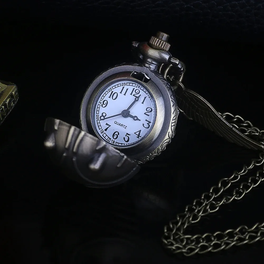 マジッククリエイティブスチームパンクペンダントクォーツ懐中時計ブロンズボールケースデジタルヴィンテージ腕時計男性と女性のギフトお土産