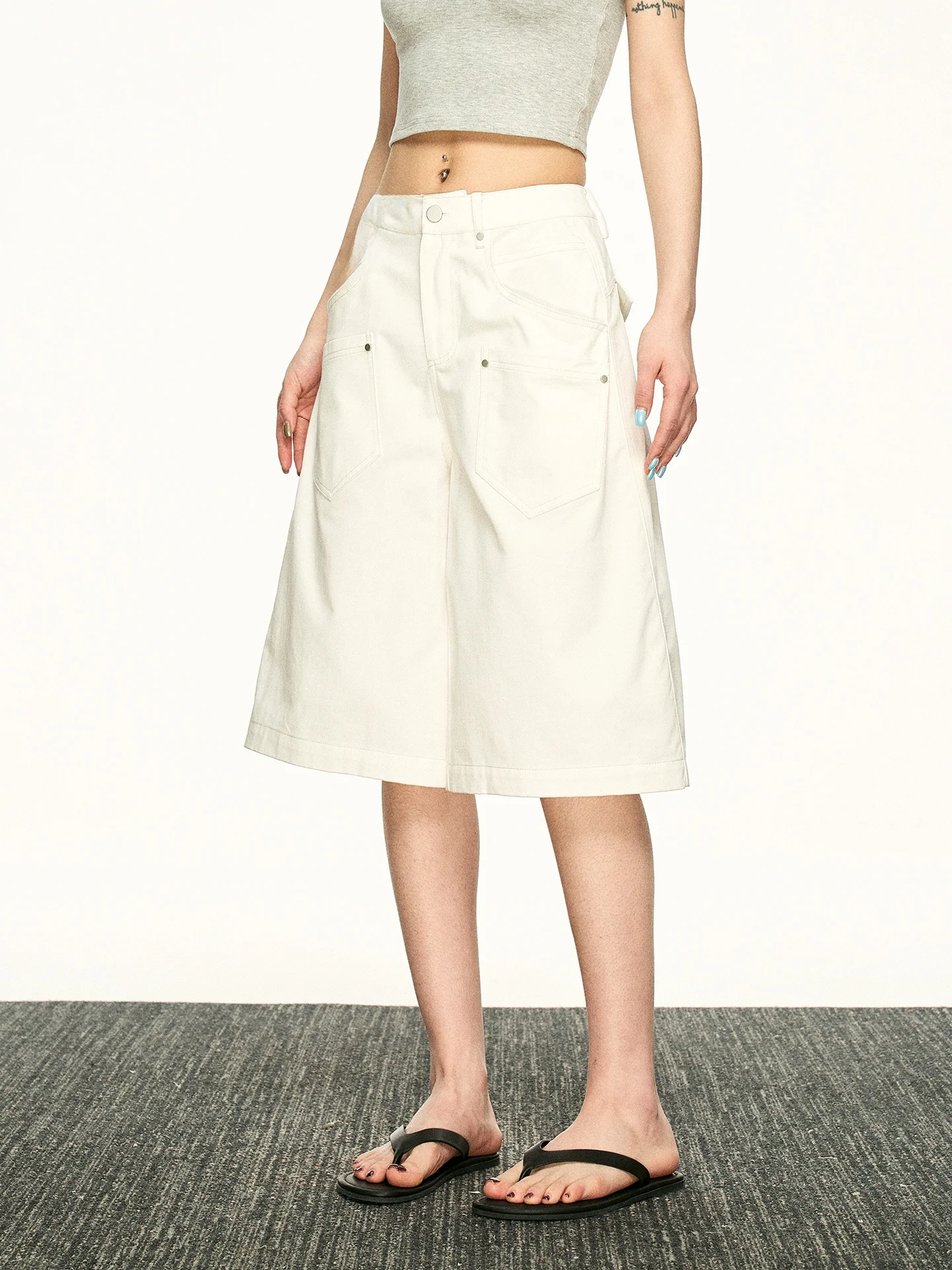 Aaisup High Waist Wide Leg Seven-Foot Women's Jeans Loose Slimming Lazy Style Straight Leg Pants Spring 2026 Ladies Fashion