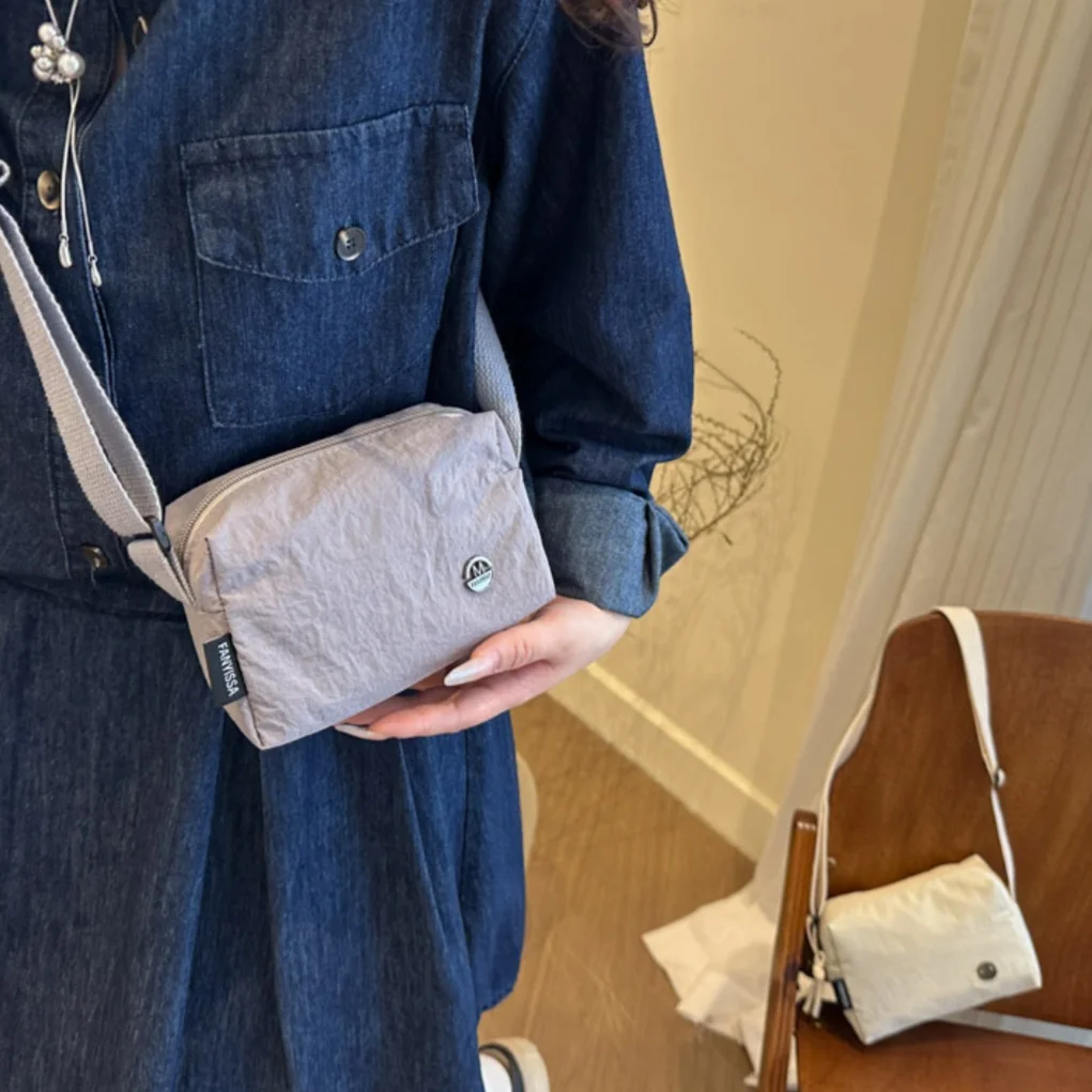 Leichte Damen-Umhängetasche für Pendler, einfache, einfarbige Sport-Hüfttasche, lässige Brusttasche für den täglichen Gebrauch und die Arbeit – Detail 6